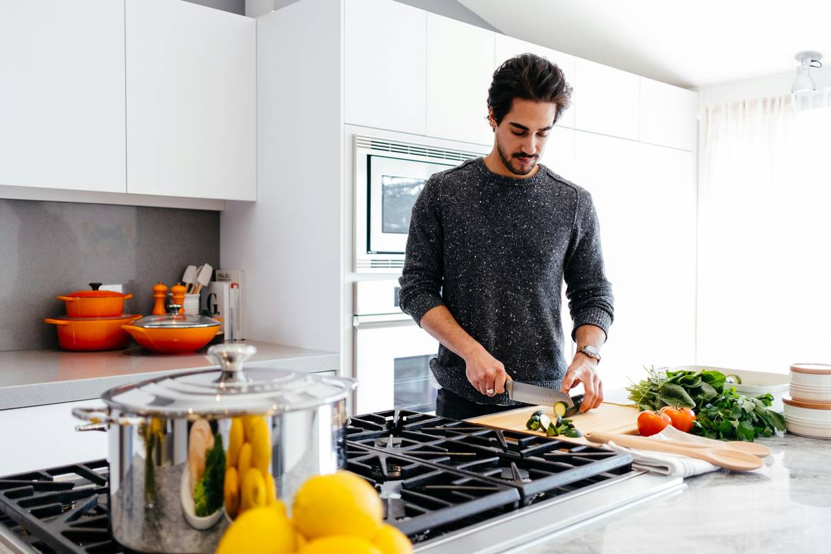 Beginners Guide to Pressure Cooking: 7 Essential Tips to Avoid Costly Mistakes